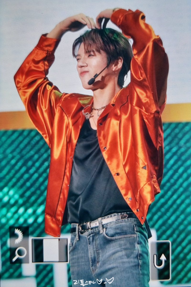 210122 나무컴퍼니 신년워크샵 D-1
하트하트!❤️❤️오늘 너무 행복햇어요ㅠㅠ
#남우현 #우현 #NAMWOOHYUN
#INFINITE #인피니트
#나무컴퍼니신년워크샵 #나무컴퍼니