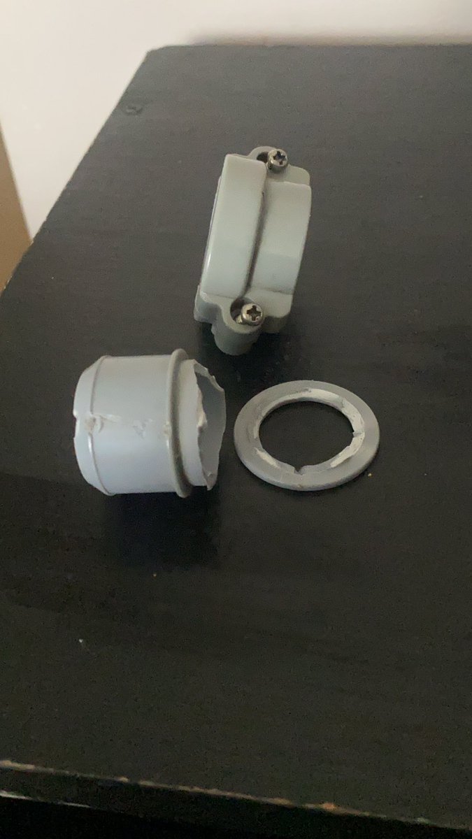 25Maw's tweet photo. @layzspa good morning, would you be able to point me in the right direction to buy a new one of those , the coupling seems to be ok but I’ve snapped the other bit , unsure what it’s called 👍🏻.  I’ve snapped both of them 😂 two required, Thankyou https://t.co/Tqapq0YsQZ