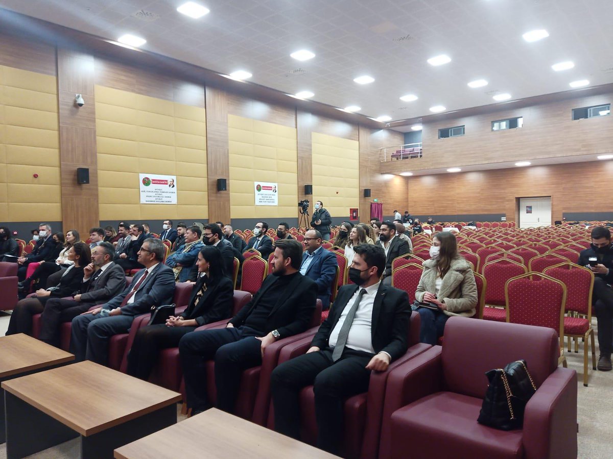 AYDIN BAROSU (@aydinbarosu) on Twitter photo Manisa Barosu ev sahipliğinde bugün düzenlenen "Ege ve Marmara Baroları Avukat Hakları Merkezleri ve Komisyonları 2022 Çalıştay"ına Baromuz Avukat Hakları Merkezi Başkanı Av. Efe Güner ve Raportörü Av. Ezgi Algül katılmıştır. Manisa Barosu ev sahipliğinde bugün düzenlenen "Ege ve Marmara Baroları Avukat Hakları Merkezleri ve Komisyonları 2022 Çalıştay"ına Baromuz Avukat Hakları Merkezi Başkanı Av. Efe Güner ve Raportörü Av. Ezgi Algül katılmıştır.