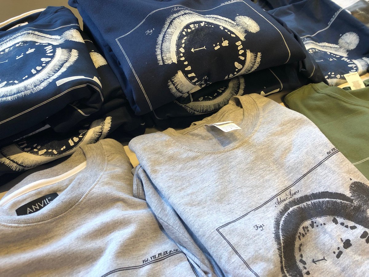 BuxtonMuseum's tweet photo. Come bag yourself a #Bargain today at the Museum with our T-Shirt #Sale!👚

With £5 off all T-shirts and jumpers, there has never been a better time to stock up on gifts for #Friends and #Family..! 🎁👕

#GiftIdeas🤔#MuseumShop #Presents✨ https://t.co/QbvKPflBwr