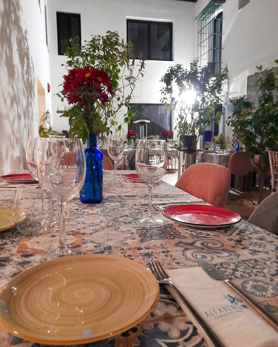 "L๏ เ๓ק๏гtคภtє єร vєг คợยєll๏ ợยє гєรยltค เภvเรเ๒lє קคгค l๏ร dє๓áร".💚 #robertfrank 

#alfareria21 #alfarear #livealfareria21 #lugaresconencanto #momentosinolvidables #experienciagastronomica #experiencias #experiencies #vistas #views