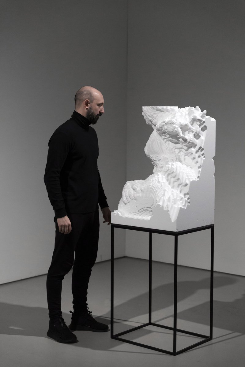 "La mia idea è quella di non utilizzare questi miei 5 sensi, ma aumentarli grazie a questi apparati.“

I biglietti sono acquistabili su ticket.it/quayola e su TicketOne.
#fondazioneterzopilastro #QuayolaRoma #quayola #PalazzoCipolla #roma #mediaart #mediaartist #arthemisia