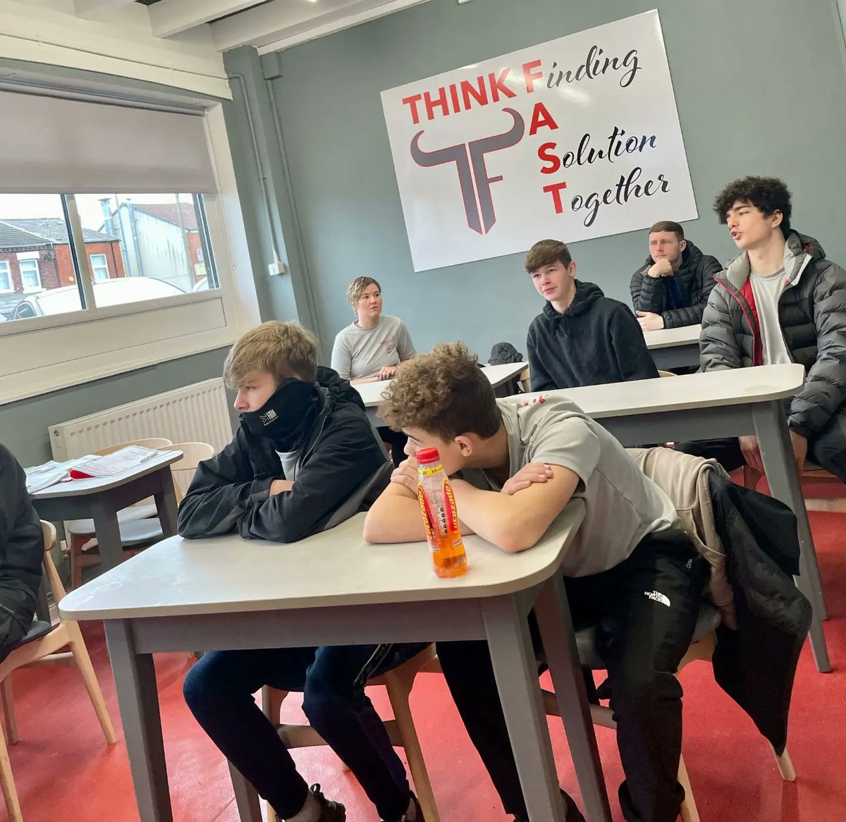 MartinMurrayBox's tweet photo. Another quality session at the @thinkf.a.s.t Academy yesterday.
The sessions with this cohort just keep getting better and better.
So proud of the improvement that each one is making in the gym, at school and at home #ItIsEasierToBuild #StrongChildren #ThanRepairBrokenAdults 🙌 https://t.co/cWWHMvVdkQ