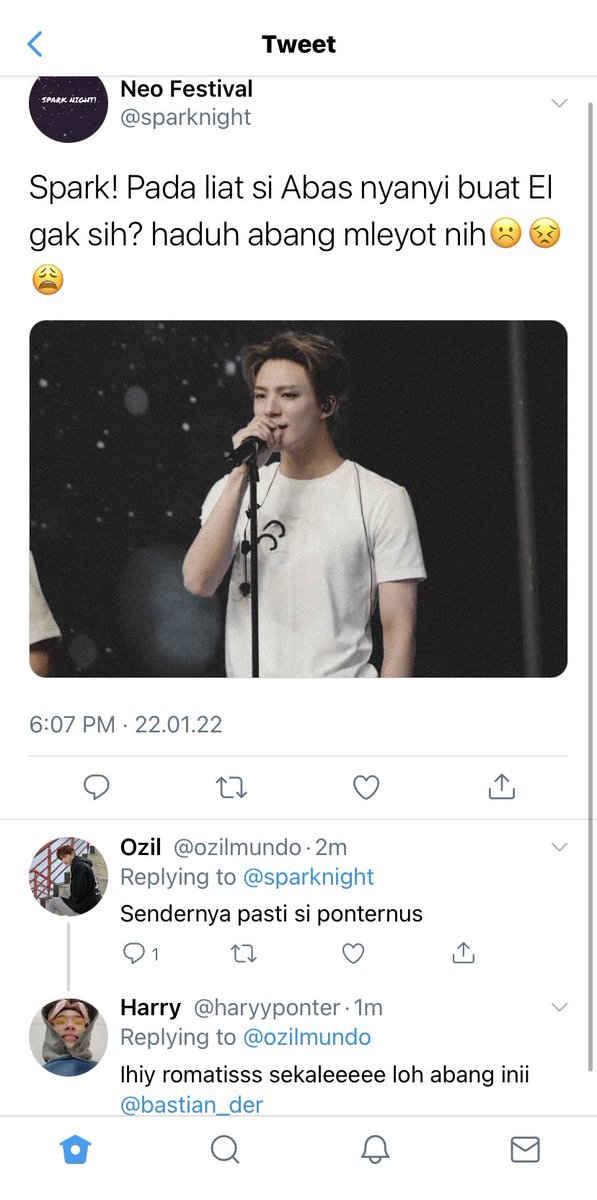 aeri_aaa's tweet photo. Soon. 

— Lee Jeno Prompt AU https://t.co/JgHfWvxIhr
