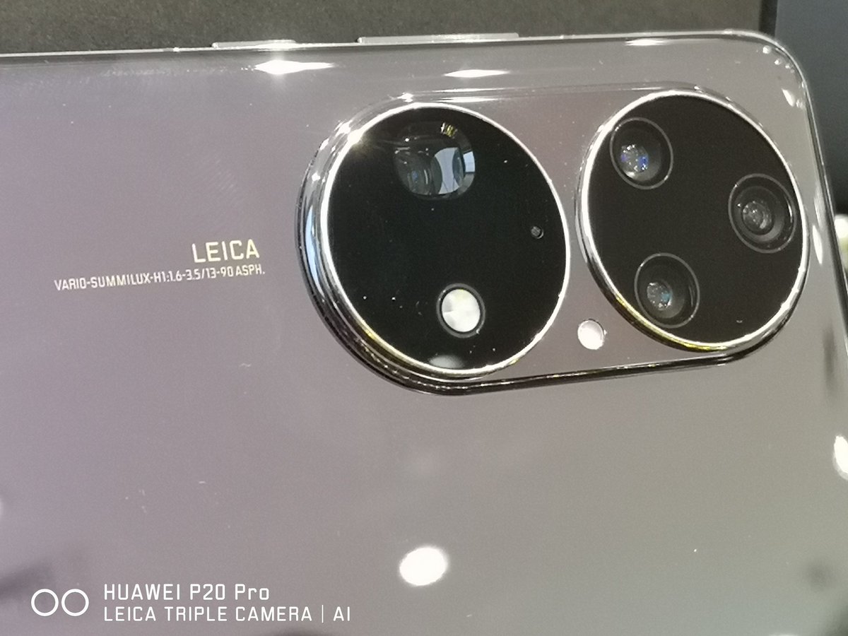 PThitichai's tweet photo. @HuaweiMobile 's P50 Series!

#HUAWEI #HUAWEIP50Pro #HUAWEIP50Pocket #HUAWEITH #ShotOnHuawei #LegendReborn https://t.co/1UsoIvgnnr