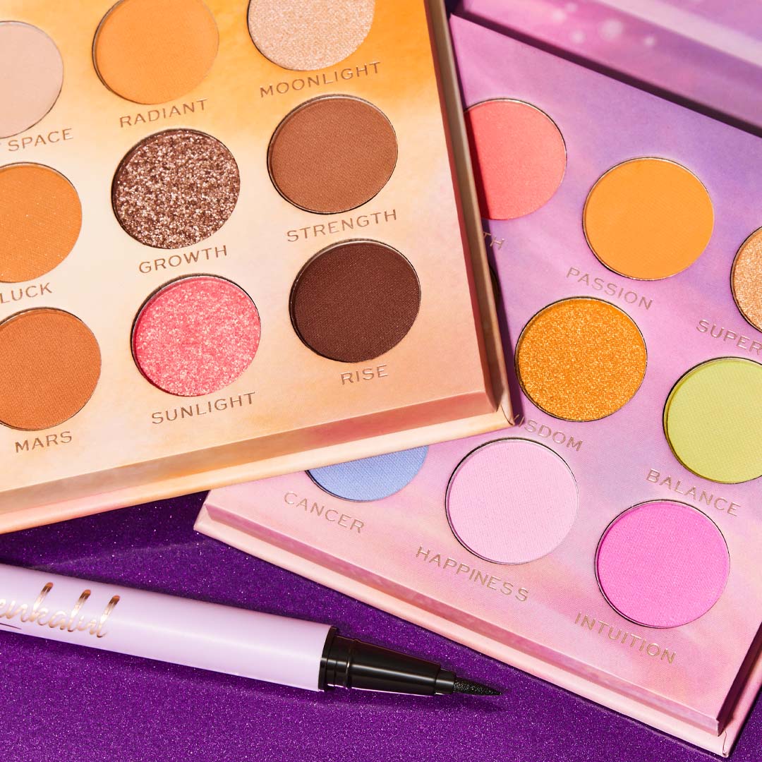 beautybay's tweet photo. We're already OBSESSED with megaaaa TikTok babe lenkalul x @MakeupRVLTN new collection 😍🔥
​
​When the liner queen launches a liner, YOU BAG IT 👏⚡ Tap to shop 🛒 https://t.co/TvHPImfX6B
​
​#BEAUTYBAY https://t.co/VtmgpZPjPK