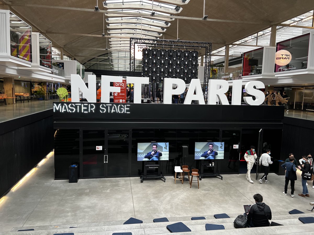 NFTPrincesses's tweet photo. Great conference ⁦@nft_paris⁩ !! #nfts https://t.co/PsjHDJEKdg