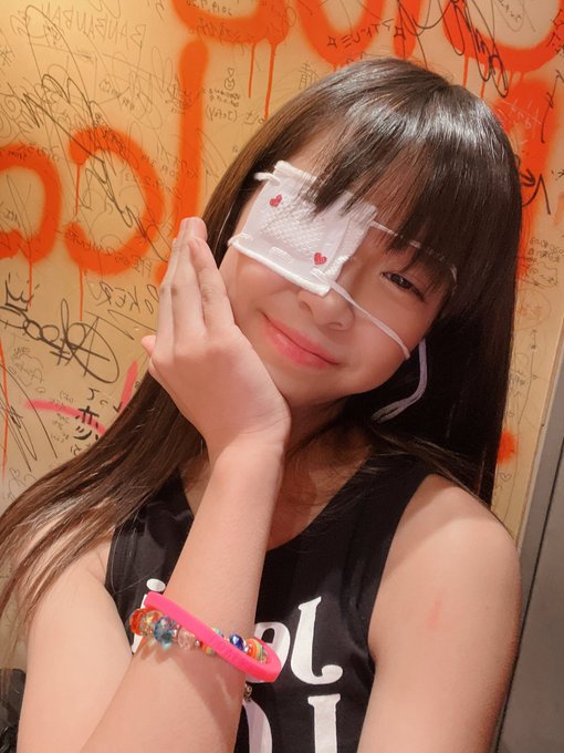 Twitterのコスプレ画像24