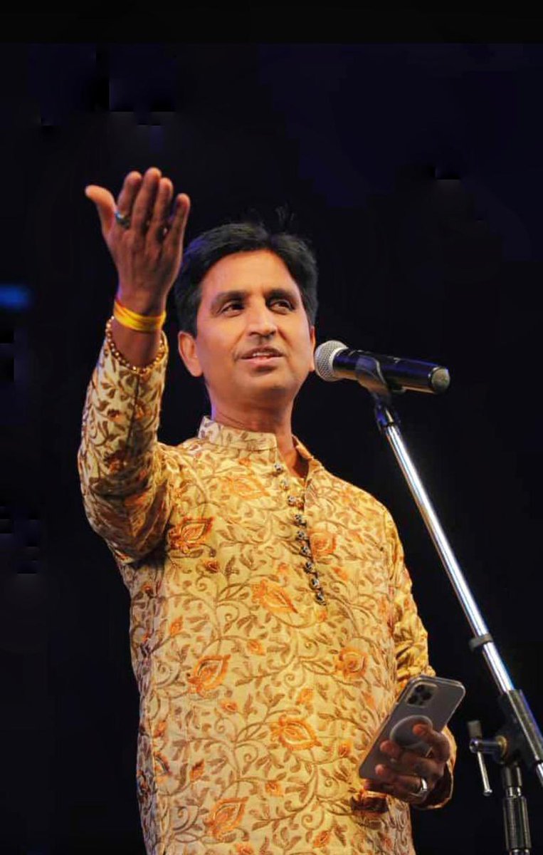 studio_sleek's tweet photo. @DrKumarVishwas sir thank you for this opportunity 🙏🏻 https://t.co/ESDqtoig7K