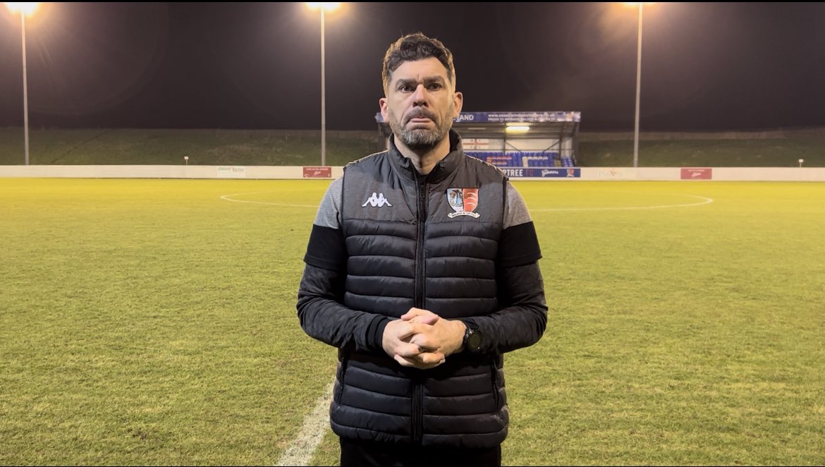 MaldonTiptreeFC's tweet photo. ๐บ | Post Match - Paul Abrahams
After a spirited performance with just nine men, interim Manager, @AbrahamsPaul spoke to Jammers TV.
Find his take on the evening, including our performance and some questionable decisions here โก๏ธ https://t.co/JNUQPO9KqM
#Jammers ๐ #MALHAS https://t.co/ShPODlm9KB
