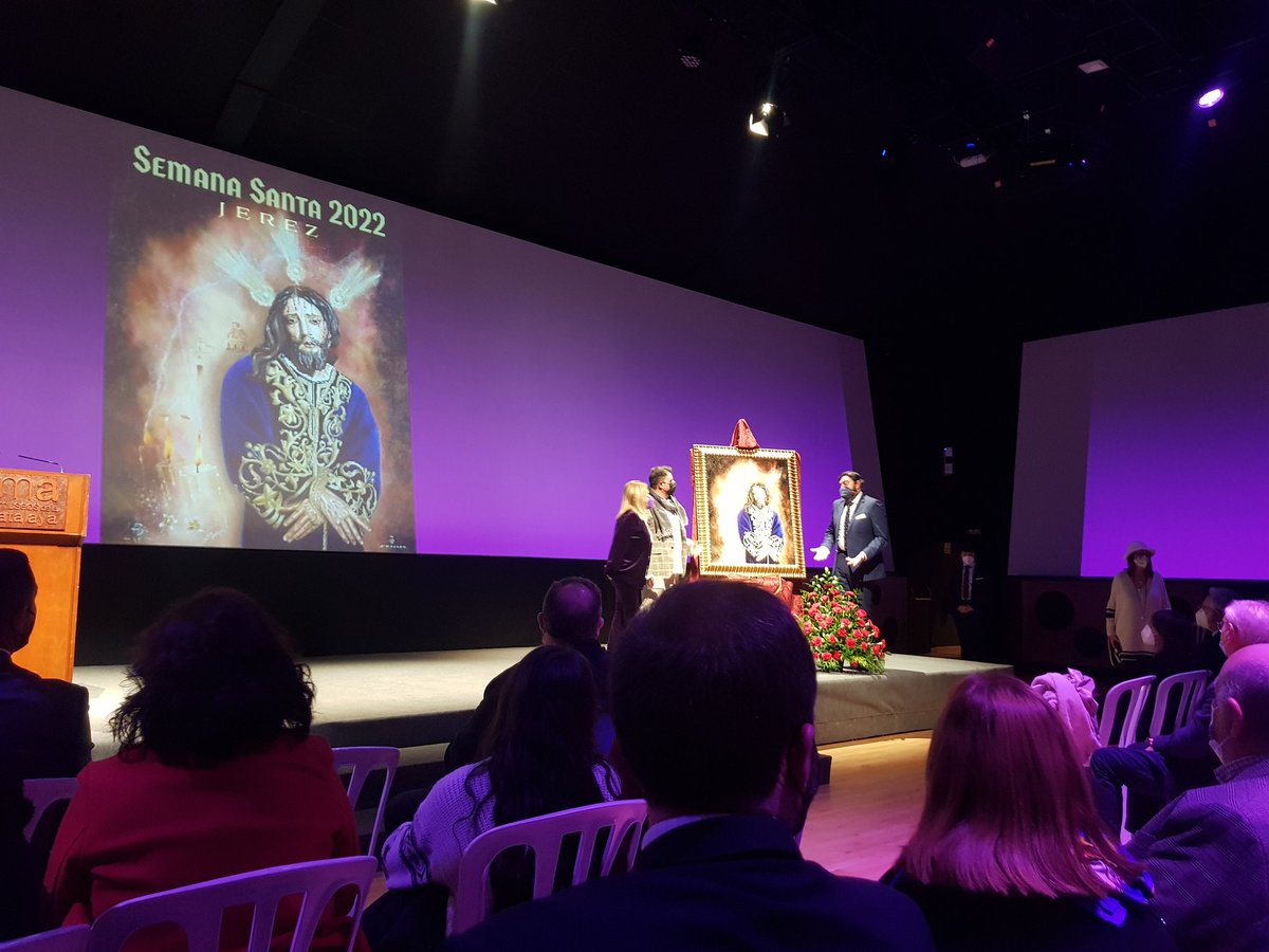 SaludyPureza's tweet photo. ✝️ Actualidad |

Presentación Cartel Semana Santa Jerez 2022.

https://t.co/lefFBRK9di

Obra del Pintor Jerezano y artista Don Julio Rodríguez. 

@uhhjerez 
@ciudadjerez 

#sentidodepertenencia 
#SomosSaludyPureza 
#porunproyectosoñado https://t.co/qjQPFUZ67g