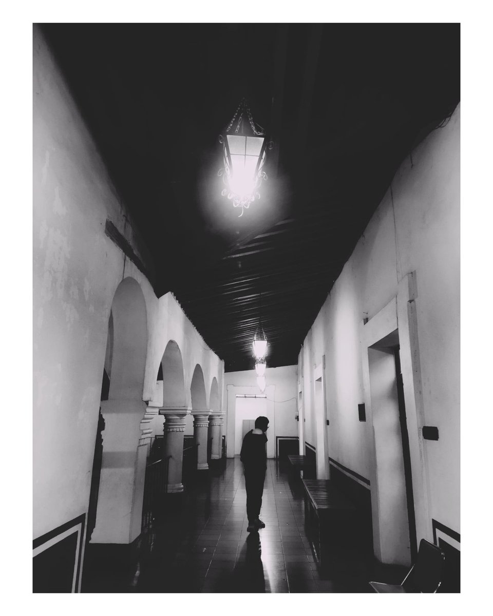_Soltergeist's tweet photo. Loneliness.
#creepyphoto #creepyart #horror #HorrorArt 
#photography #horrorphoto https://t.co/Bm7yVSKamu