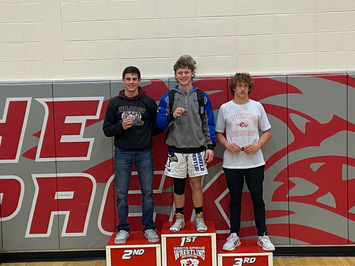 RSWolvesWrestling tweet media