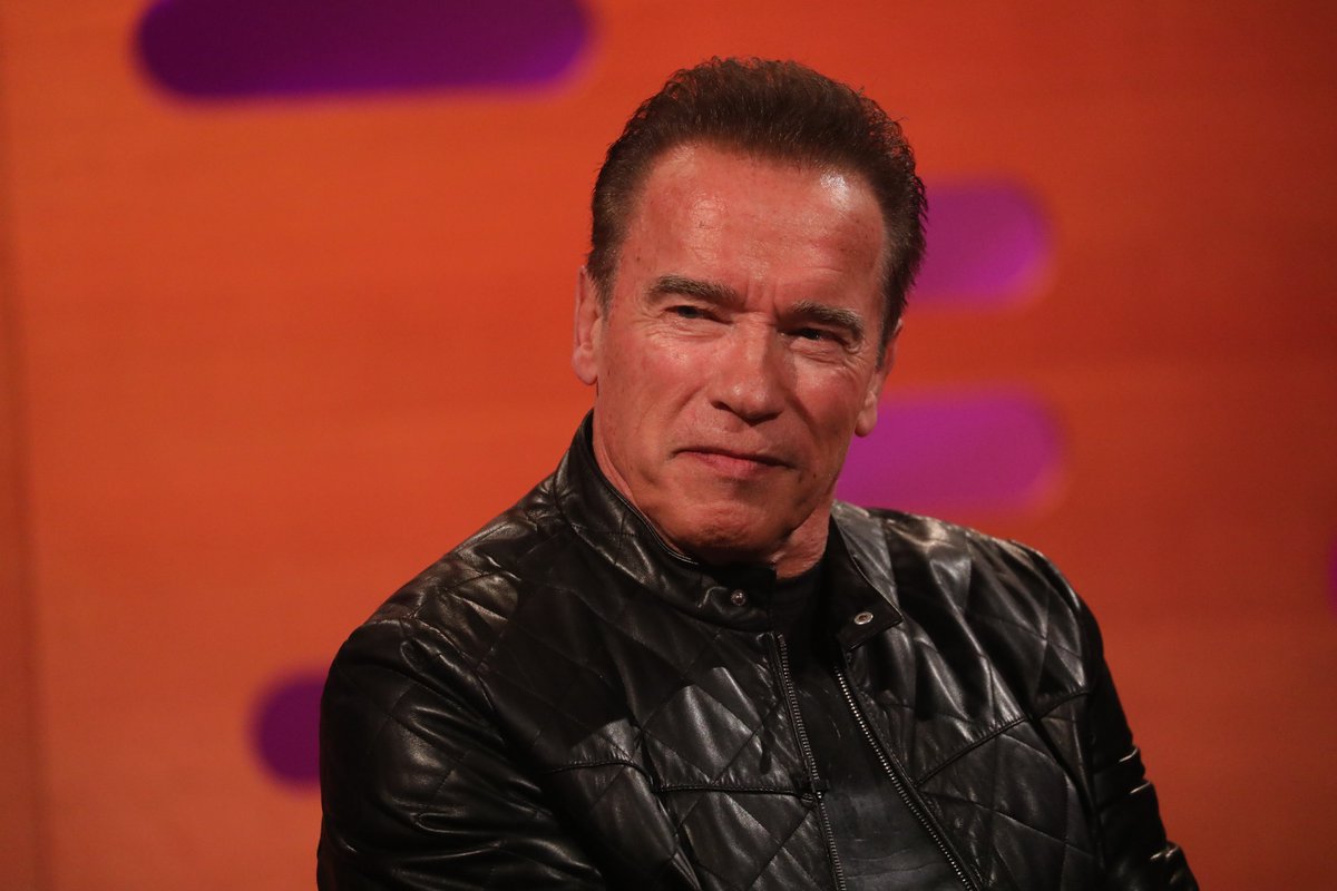 Arnold Schwarzenegger has reportedly been involved in a multi-vehicle crash that resulted in a woman being taken to hospital. Read more: itv.com/news/2022-01-2…