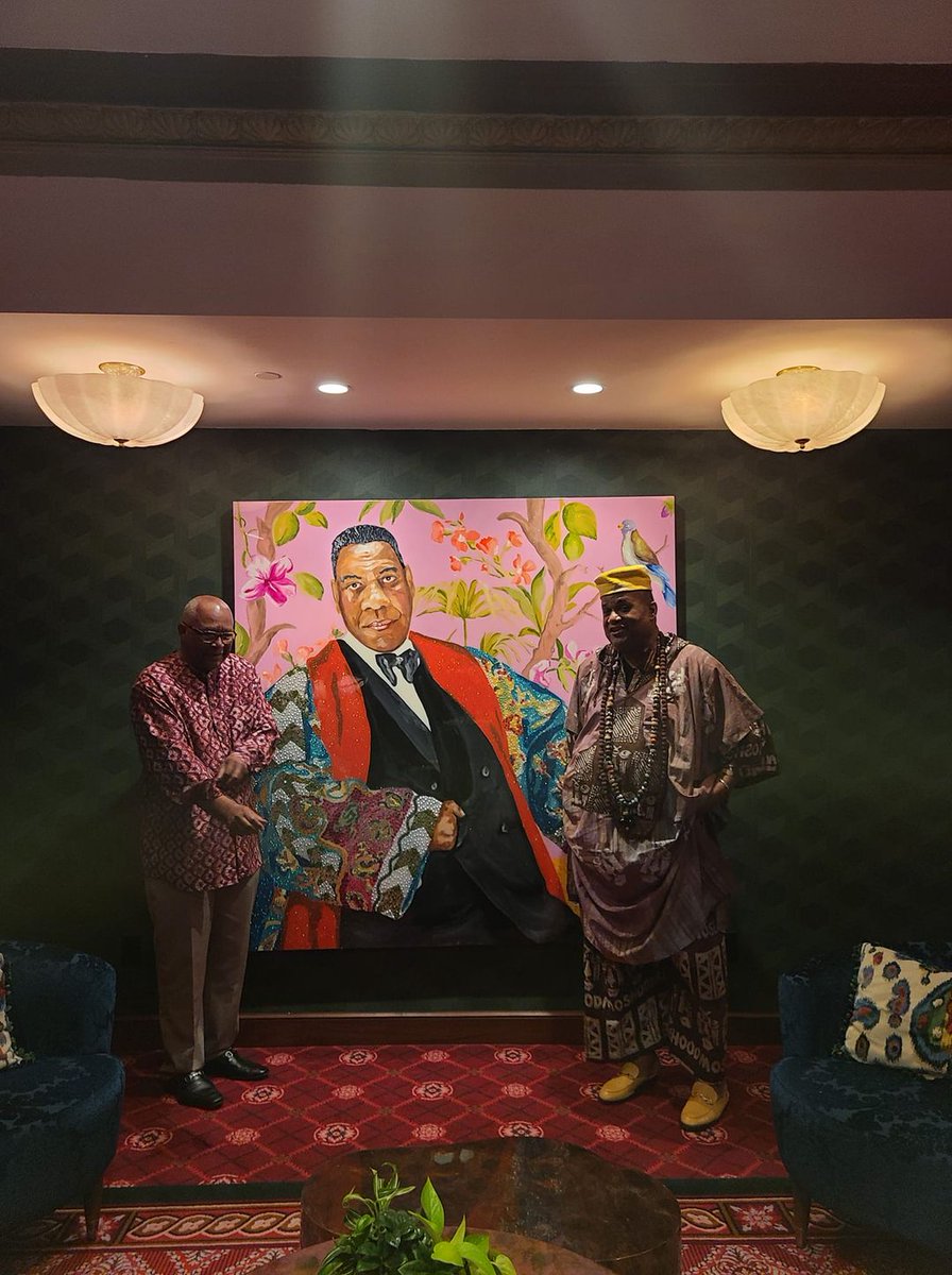 saveourselves's tweet image. As always when the oppressors decided they were tired of tolerating his flamboyant, colorful personality and politics they pulled down his curtain or Afghan and he found himself dwelling in an untenable place. REST IN POWER KING!