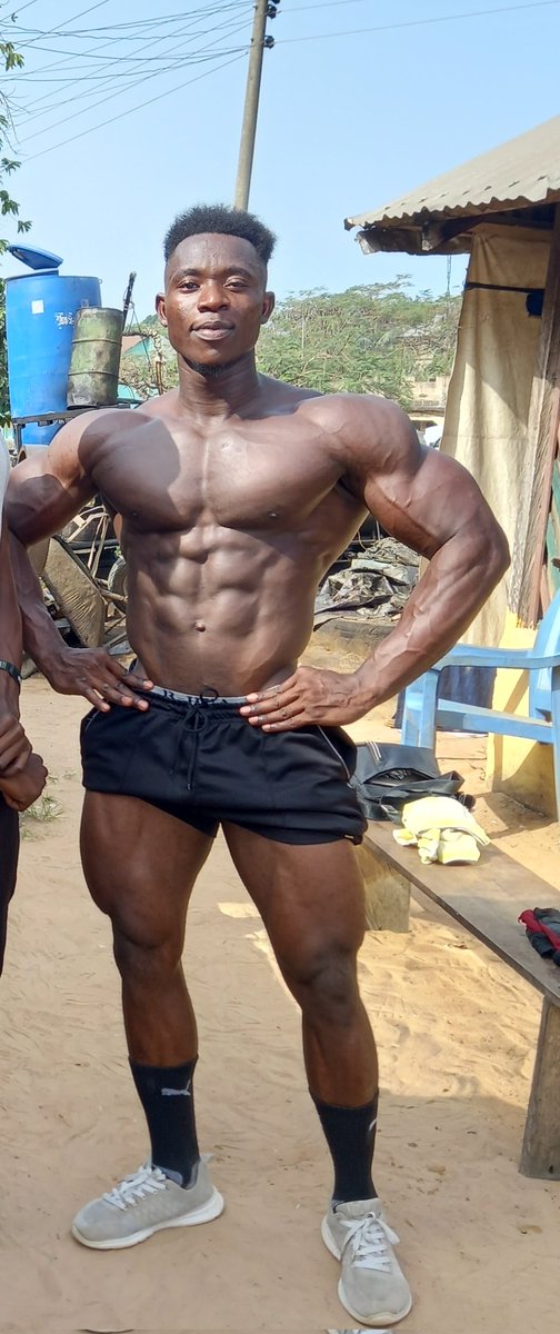 jslughy's tweet photo. My body is worth investing,please I need a serious sponsor #bodybuildinglifestyle #sponsorship #bodybuildingmotivation #fitnesslifestyle #fitness #FitnessMotivation #FitnessGoals #fitnessgirl #modeling #fitnessmodels https://t.co/x0z1XXarnv