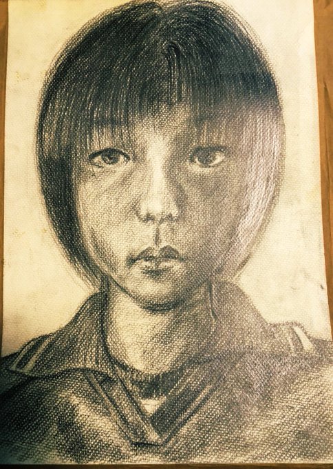 中学生の頃の自画像が出てきました。 