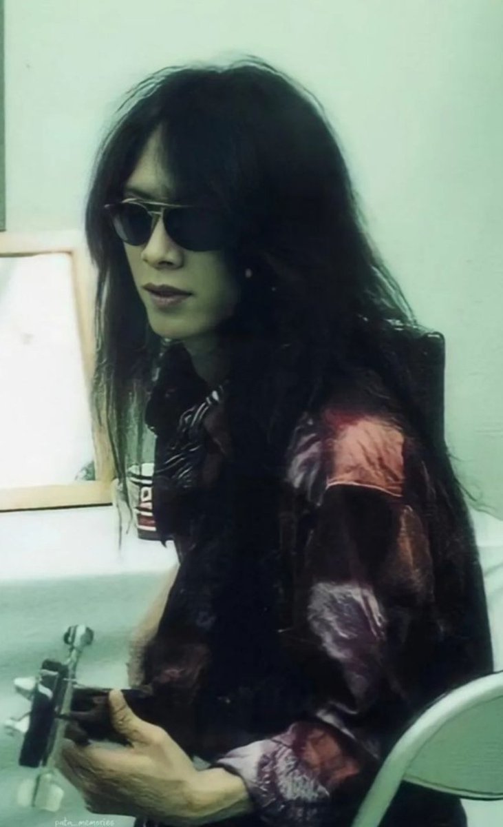 XJapanItalianST's tweet photo. Happy birthday HEATH! 

#xjapan #heath #hiroshimorie #bassplayer #WeAreX 

-julio- https://t.co/w7f7oXPnLn