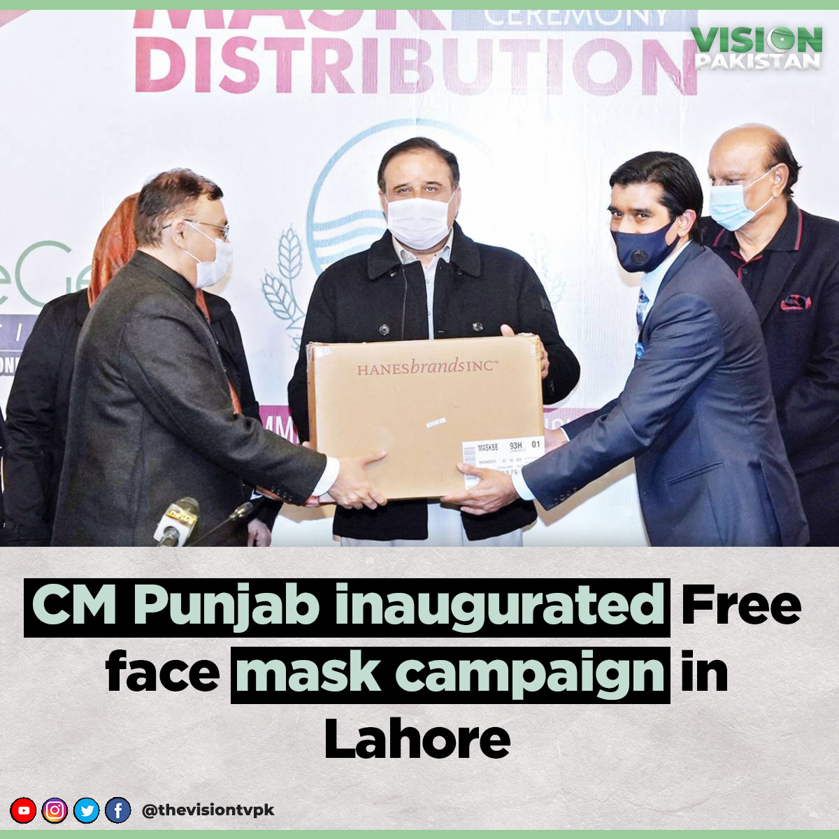 thevisiontvpk's tweet photo. CM Punjab inaugurated Free face mask campaign in Lahore
#Lahore #Freefacemask #campaign https://t.co/4ZQLq7nWzY