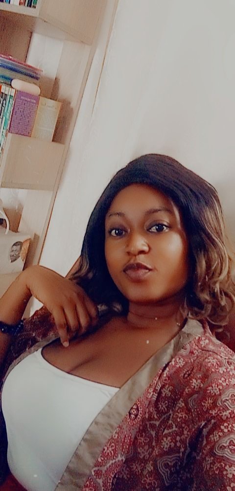 LACEY🌹 tweet media