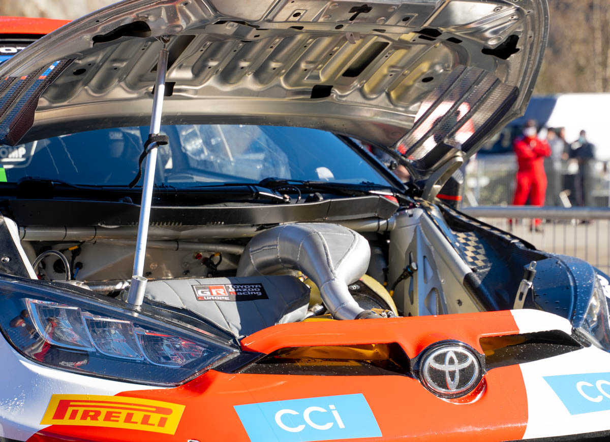 Butch_on_Racing's tweet photo. And a bit oif Toyota #WRCLive #wrctech #RallyeMonteCarlo https://t.co/9JEy3dUCOq