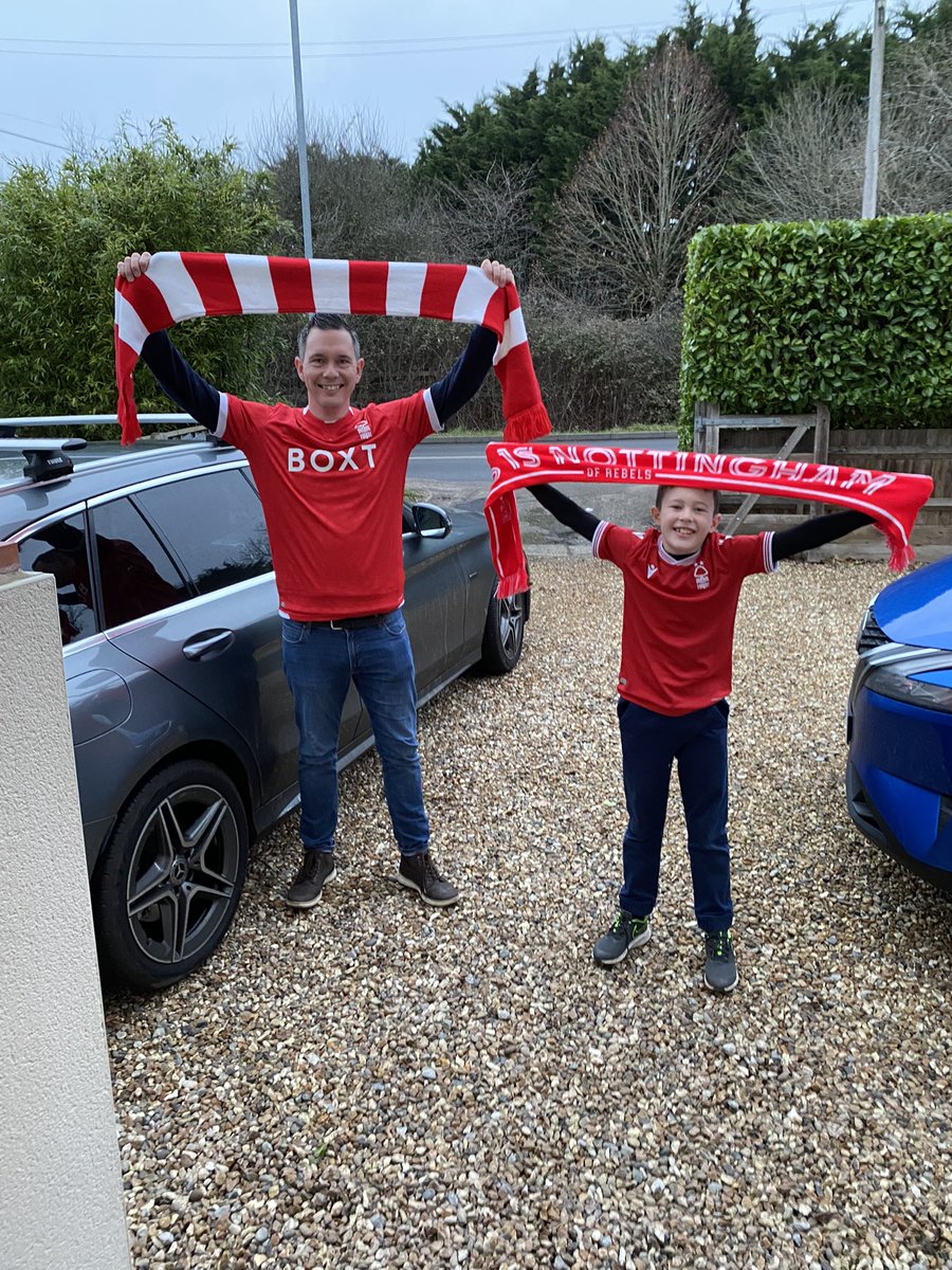 Setting off from Wokingham for the big game! Let’s do this! COYRs #NFFC