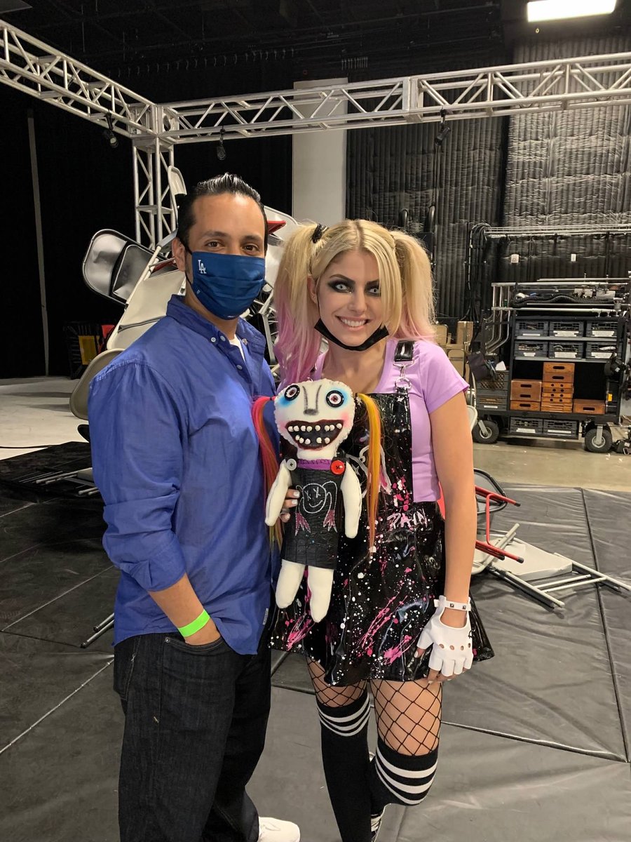 Ramon3MR's tweet photo. Was pretty cool to work with @AlexaBliss_WWE at our #WWE2K22 TV shoot. And no, I haven’t seen Lily lol. https://t.co/DeU9d0XQOf