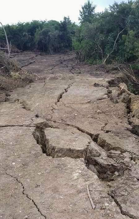 CirculoGloBal_I's tweet photo. #PERU Reportan grave deslizamiento de tierra en una carretera de Puerto #Naranjitos, #Jamalca, #Amazonas. 21/01/2022
#Landslide #Derrumbe https://t.co/qnAMzv0fUm