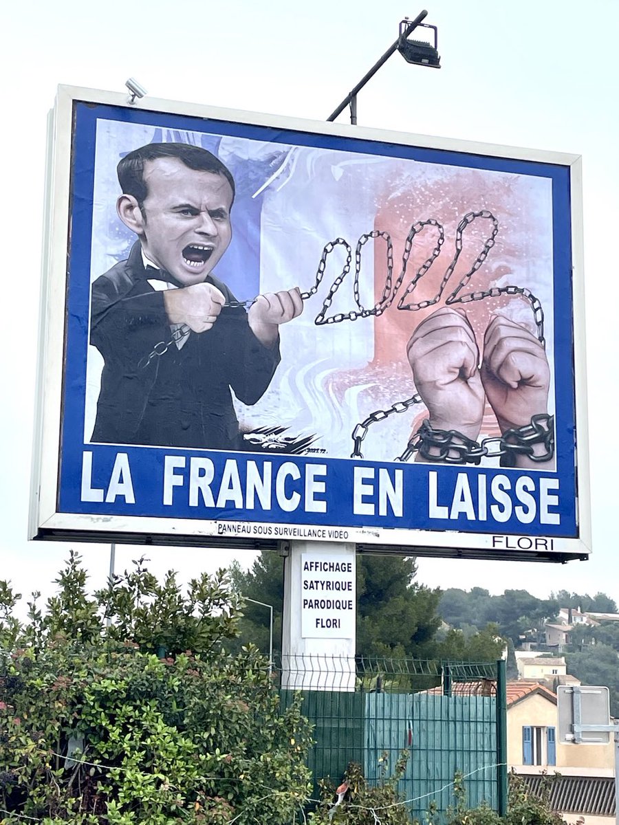 Cette affiche pour commencer 2022 est insupportable pour les macronistes alors surtout ne RT pas pour ne pas les énerver!😉😂