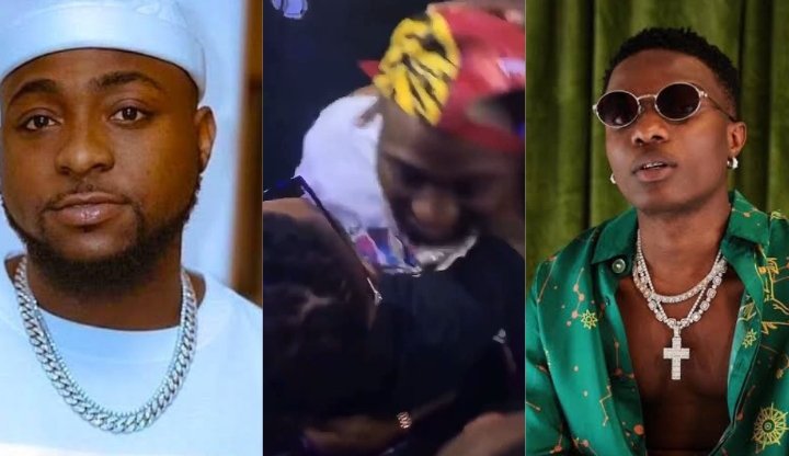 ZANGA09's tweet photo. Wizkid and Davido should give us a song titled "Peace".....this hug deserve a celebration.. https://t.co/AuEKShnZRG