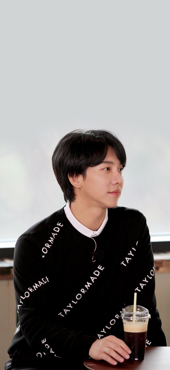 wallpapers 🍄

#이승기 #leeseunggi