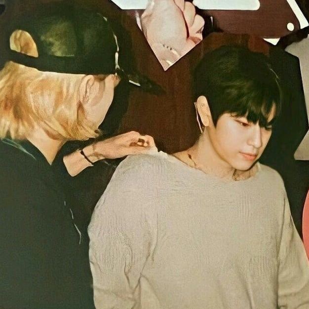 dreamerloly's tweet photo. такие фотки самые драгоценные 💔 https://t.co/nwpGGn8wIG