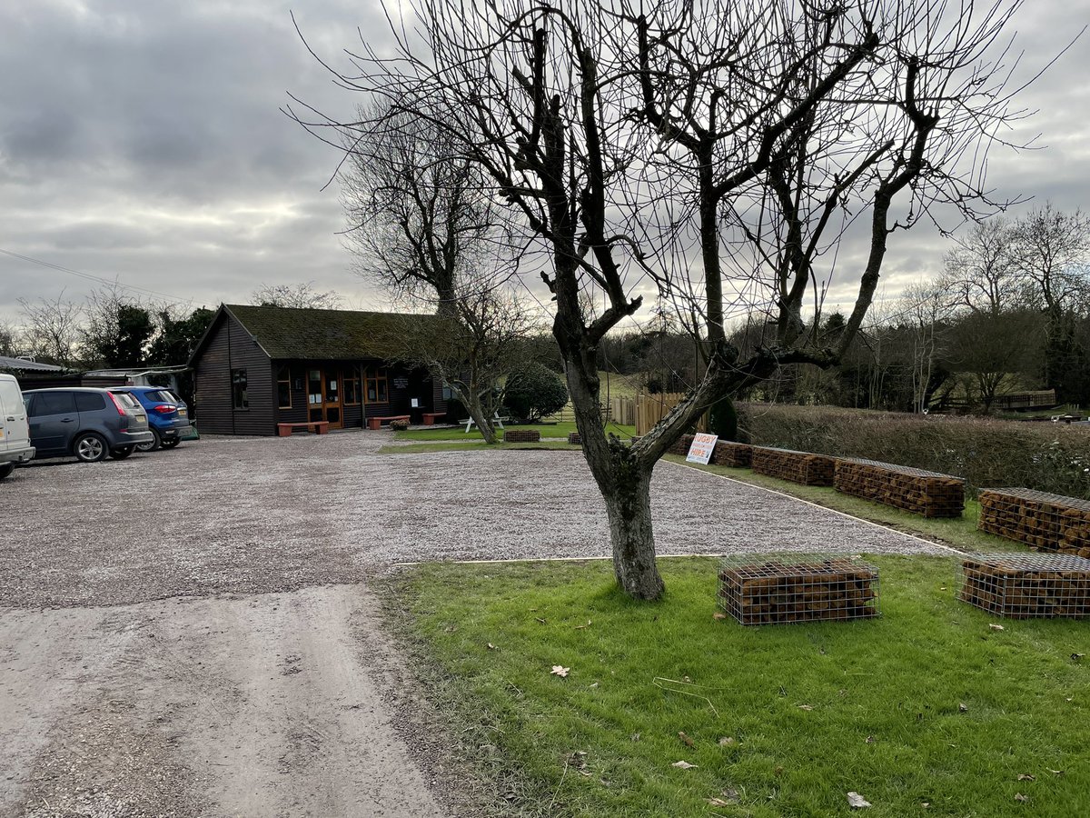 CrickWharf's tweet photo. Extended carpark is looking fab, thanks to Rugby Digger Hire. Will certainly make a difference now we are busier. Just some planting to do to make it pretty and then that project is complete. What’s next I wonder? 🤔 #moorings #marina #spacesavailable #improvements #boating https://t.co/d1nWQcECwg