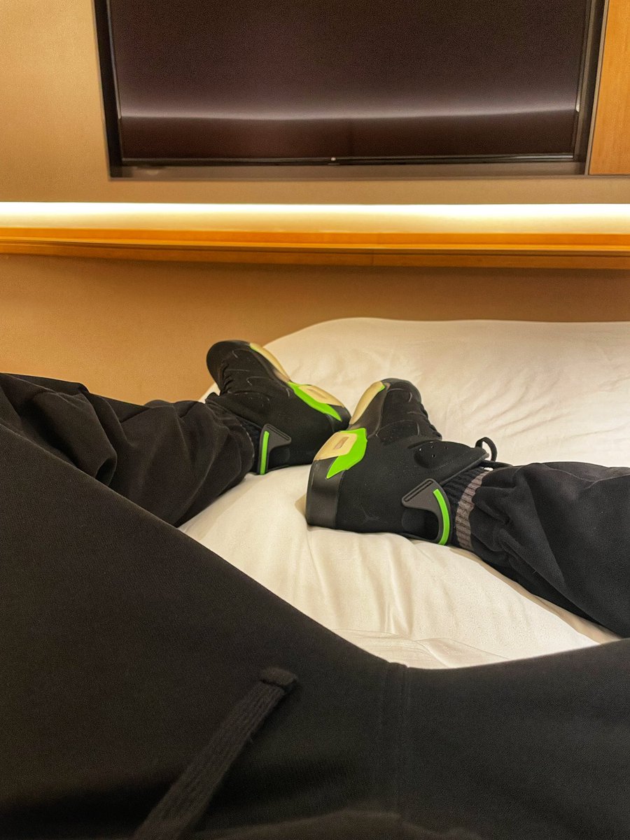 c221357's tweet photo. 缺点啥。 https://t.co/0A04E0dECH