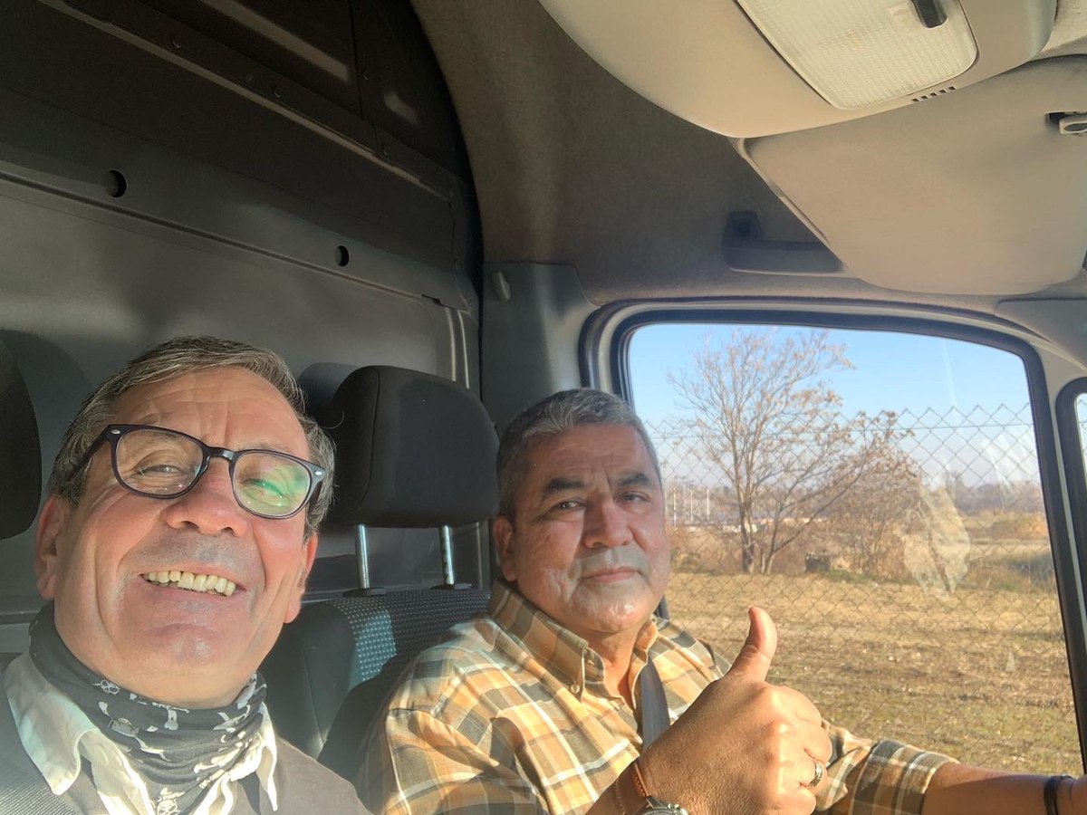 salvamacias59's tweet photo. Semana ilusionante , viajando consiguiendo cosas para los que lo necesitan , desde el voluntariado real, deporte y solidaridad, próximamente 2.100 desayunos ,  repartidos alimentos para  más de 500 personas , feliz como una perdiz y además aumentando el nivel de entrenamientos https://t.co/GmptEVoYUw