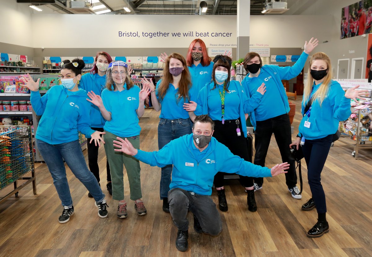 We’re always looking for new volunteers! 🌟 If you have an eye for a bargain, and want to support life-saving cancer research, why not give shop volunteering a go?! Find your nearest store and become a volunteer today: bit.ly/3zfc1Yz