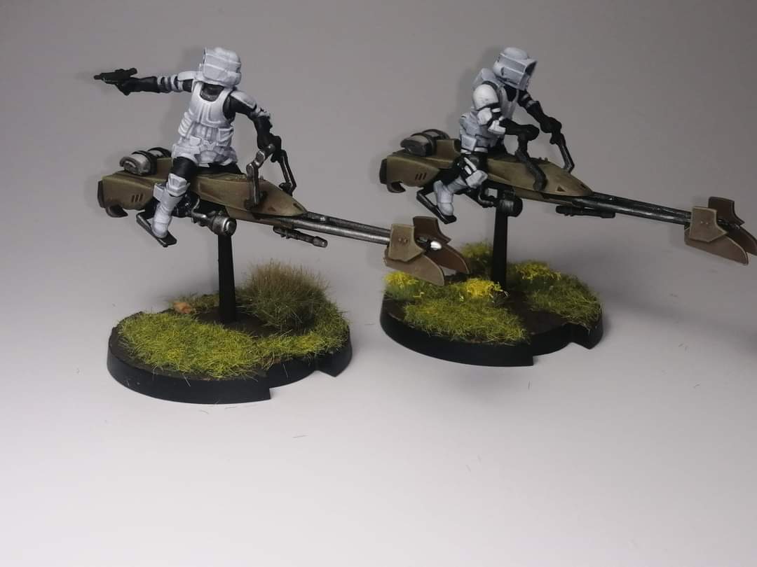 SWLegionEs's tweet photo. Exploradores imperiales. Pintados por David Ramírez.

#starwars #starwarslegion #swlegion #wargames #miniaturas #miniatures https://t.co/sPOAdEFwTm