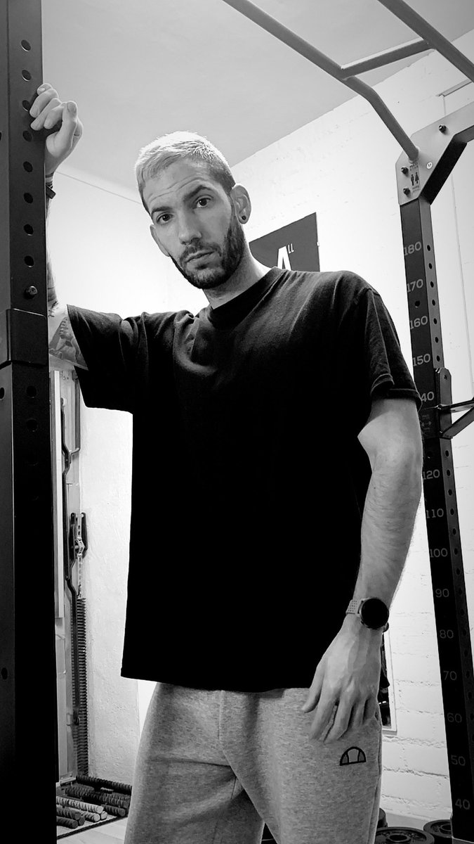 DreamWorkSucces's tweet photo. Conmigo no se entrena por entrenar, conmigo se viene a cumplir objetivos https://t.co/HXNo4QstcC