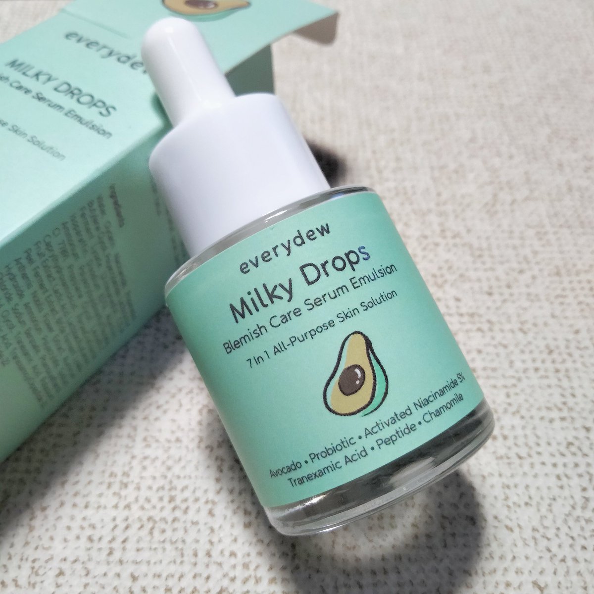 —🥑Everydew Milky Drops Blemish Care Serum Emulsion 🥑—
@everydewbeauty

          —Review by @skinlatehunter

#Racunskincare #Racuninskincare #Reviewskincare
#Lokalinaja #Reviewserum