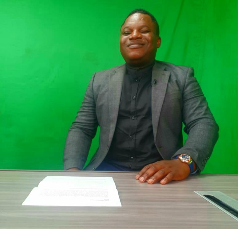 ovadizzle's tweet photo. TV rehearsals. #insideFOOTBALL @StarTimes_Ng https://t.co/QqVrQz6nNz