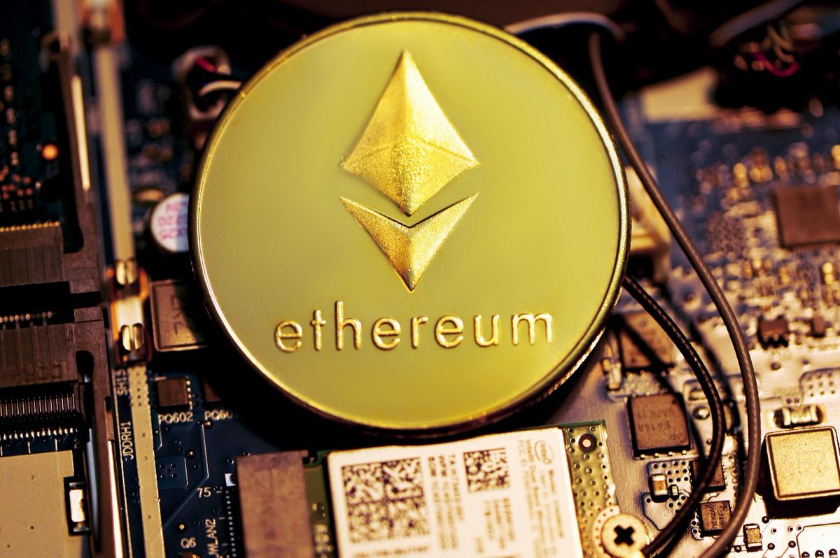 CryptoSvetcz's tweet photo. Šťastný těžař ETH získal odměnu za vytěžený blok v hodnotě 540 000 dolarů - https://t.co/yLdRQv06wy #cryptosvet #kryptomeny #bitcoin #decentralizace #zpravy https://t.co/QCLXbAM3qK