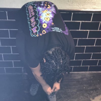 __Upt3rd's tweet image. #NewProfilePic