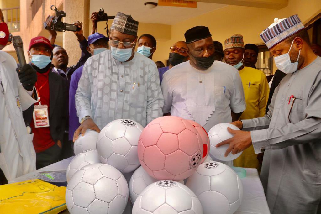 MohdHAbdullahi's tweet photo. #ZariaProjects I inspected the ⚽️ ball making laboratory @NarictZaria, I’m informed the #BallTeam met 4 out of 6 @FIFAcom parameters for standard balls. I charged @NARICTZx to put more efforts to improve Its ball production tech and handmade precision quality to meet global stdds https://t.co/K80tqwXwVD
