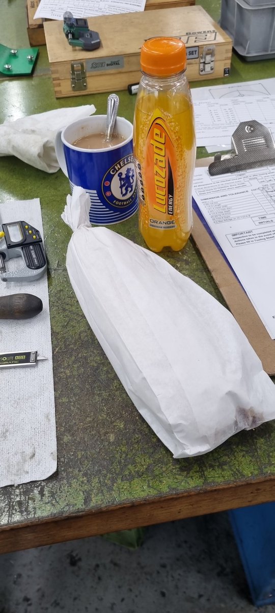 Samadamson07's tweet photo. Refreshments. Half way stage 💰 https://t.co/9XeNSHNVCf