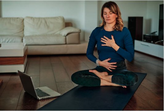 ¿Quieres conocer qué es Mindfulness? ¿Te gustaría saber en qué te puede beneficiar? El próximo jueves 10 de Febrero tienes una gran oportunidad. Desde la Facultad de Enfermería, Podología y Fisioterapia vamos a realizar un taller online, donde te contaremos esto y mucho más.