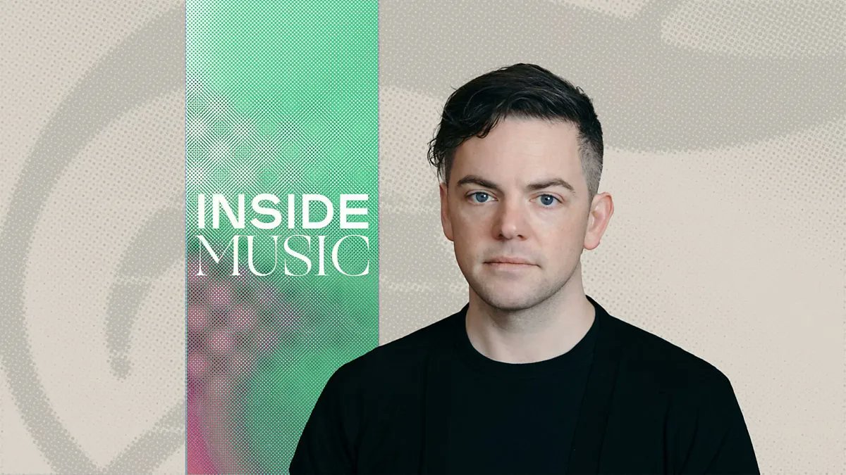 WMClassical's tweet image. At 1pm today, @nicomuhly curates his #InsideMusic playlist on @BBCRadio3 and @BBCSounds. Tune in for Nico's thoughts on influences ranging from American minimalism to the Anglican choral tradition. Listen at buff.ly/33vHXg5