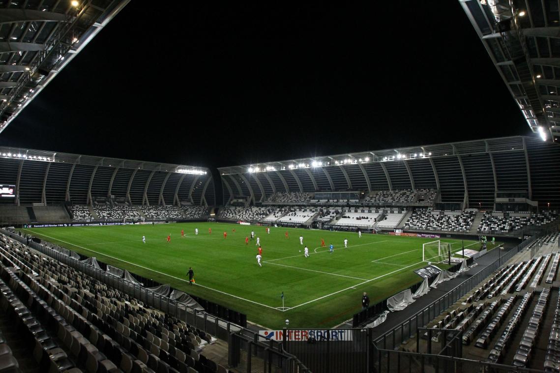 CourrierPicard's tweet photo. .@AmiensSC - Guingamp : le match se jouera bien ce samedi 
#Football #Amiens 
https://t.co/cD5R7WOKSH https://t.co/8B436HVbK9