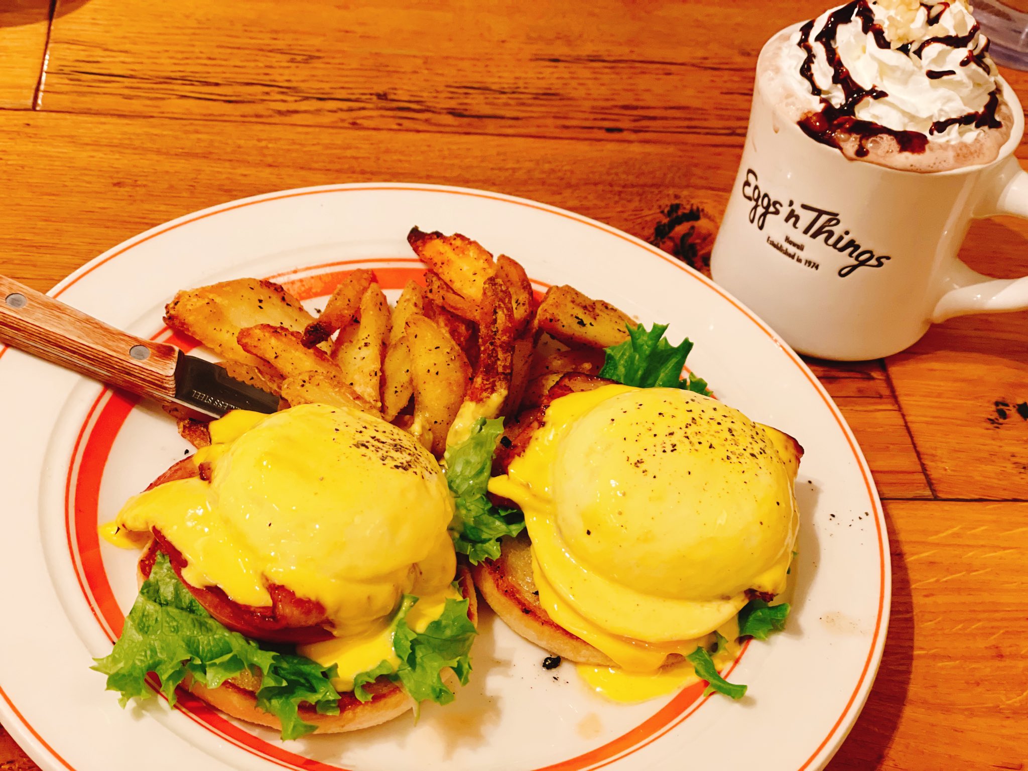 ｲｹﾁｬﾝ Eggs N Things原宿店にエッグベネディクト食べに来たよ ハワイな気分になれてほっこり T Co 4zkpfwmwar Twitter