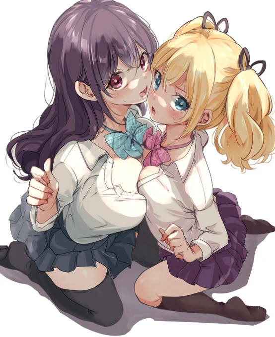 ちっちゃいお姉ちゃんと発育のいい妹 