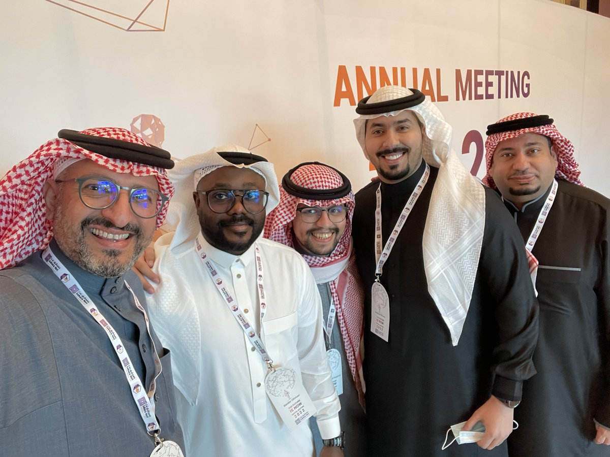 kaisalessa's tweet photo. المستقبل الان
#TheFutureIsNOW
حفل @SaharaNet السنوي

بسم الله .. سنة جديدة وطموح كبير في طريق الشركة للعب دور محوري في التحول الرقمي للسعودية وتحقيق خطة الادراج في سوق الاسهم بحول الله 💪🏼 https://t.co/pCG7Fwe40K